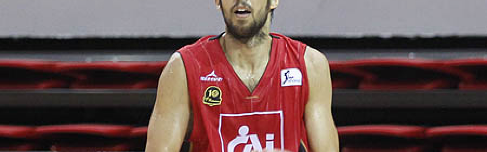 Adrián García cierra la plantilla 20122013 Basket Zaragoza